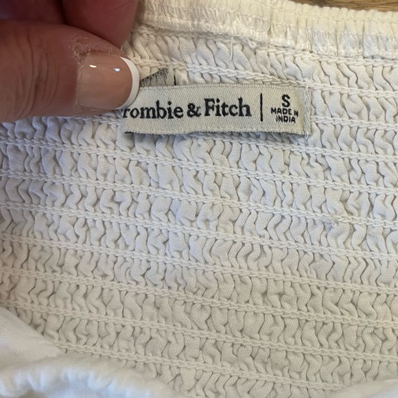 Abercrombie& Finch halter top - Picture 3 of 6